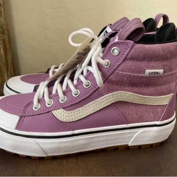 New Vans MTEf Women’s High Top Vans - Picture 3 of 10